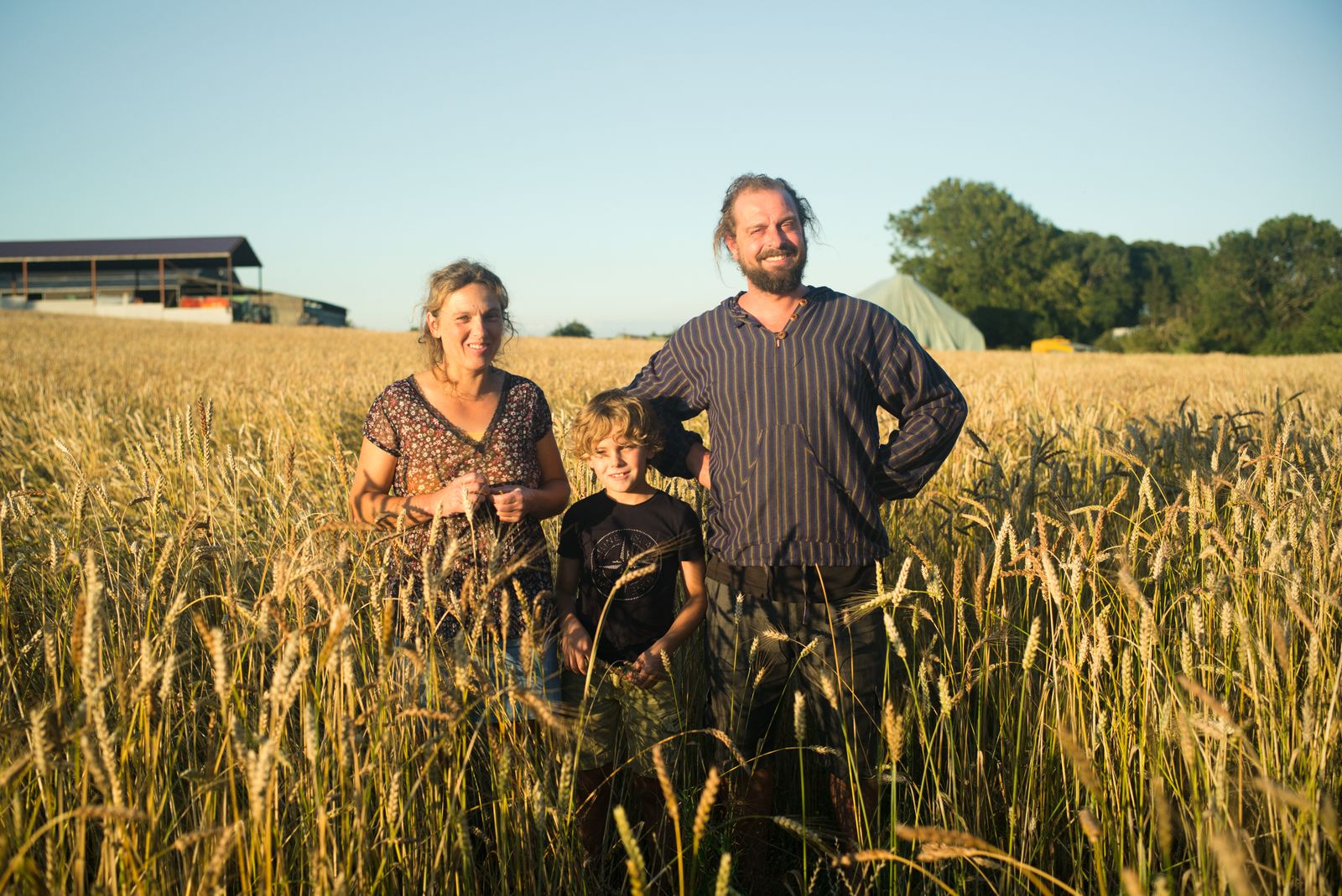 Seppe et Hilde de la ferme Dubbeldoel, l'une des familles d'agriculteurs de notre Réseau Céréales.