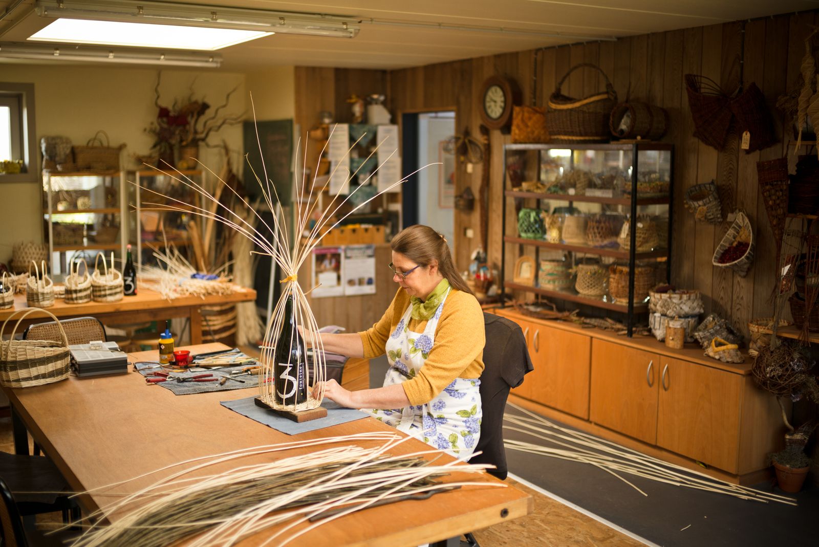 Crafting a lambic basket is a work of precision and takes multiple hours.